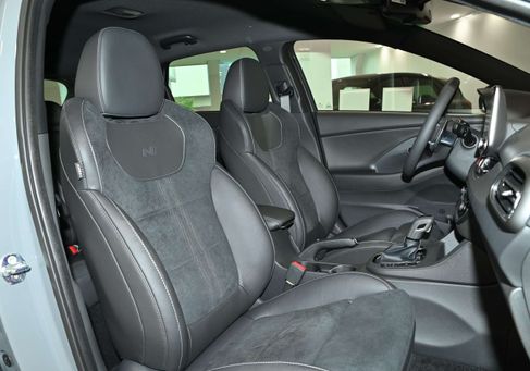 Hyundai i30, 2023 3