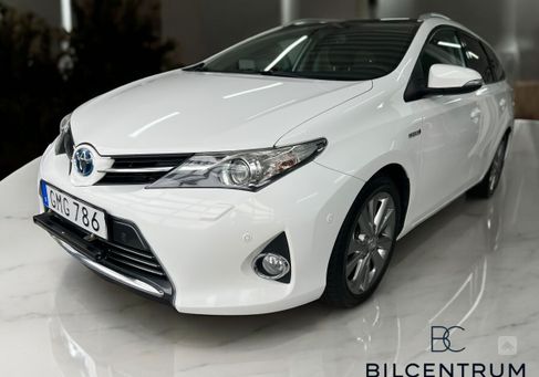 Toyota Auris Touring Sports, 2014