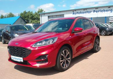 Ford Kuga, 2022