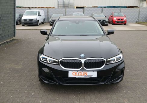 BMW 320, 2023