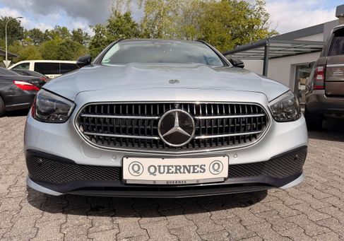 Mercedes-Benz E 300, 2020 3