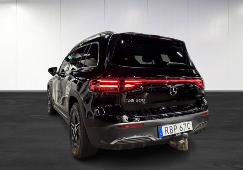 Mercedes-Benz EQB, 2025