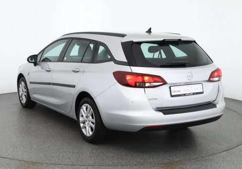 Opel Astra, 2019