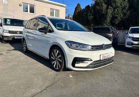 Volkswagen Touran, 2020 3