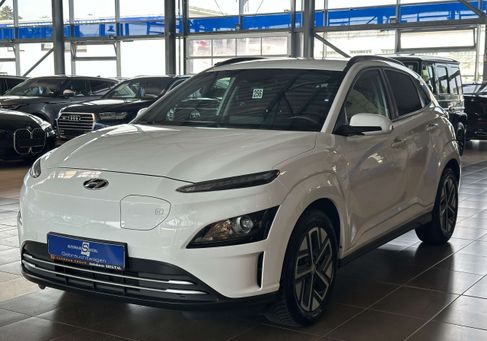 Hyundai Kona, 2022 3
