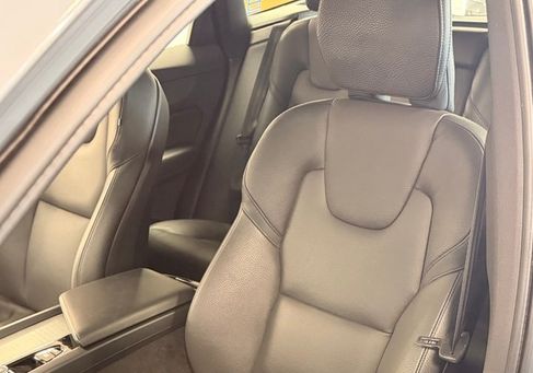 Volvo XC60, 2023
