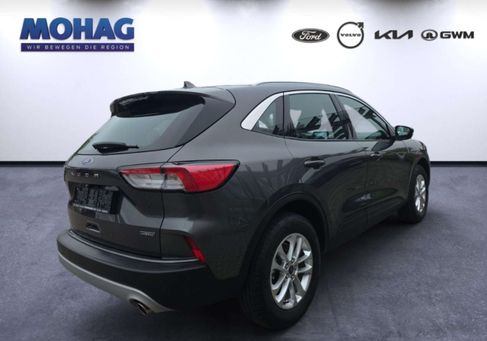 Ford Kuga, 2022