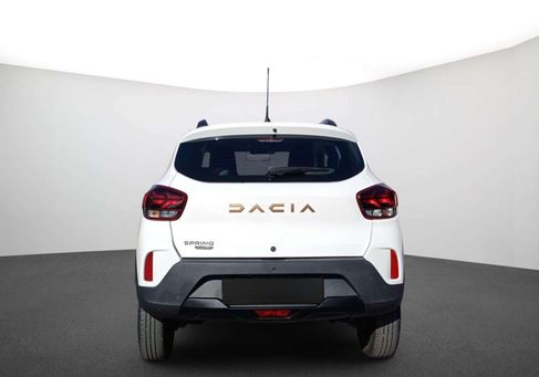 Dacia Spring, 2023 3