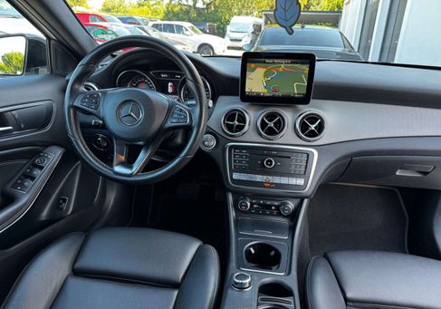 Mercedes-Benz GLA 220, 2017