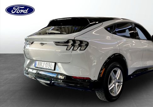 Ford Mustang Mach-E, 2022