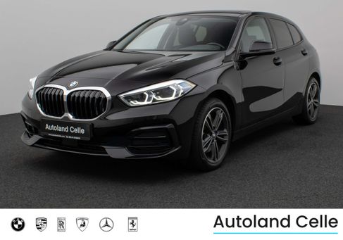 BMW 118, 2022