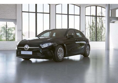 Mercedes-Benz A 160, 2021