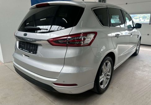 Ford S-Max, 2018 3
