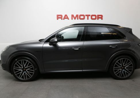 Porsche Cayenne, 2025