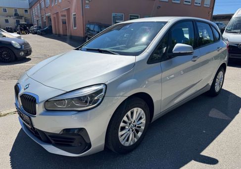 BMW 218, 2021 3