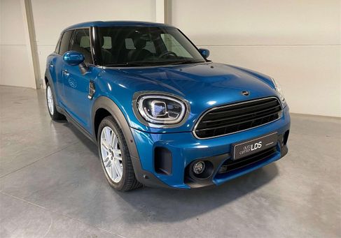 MINI ONE, 2022
