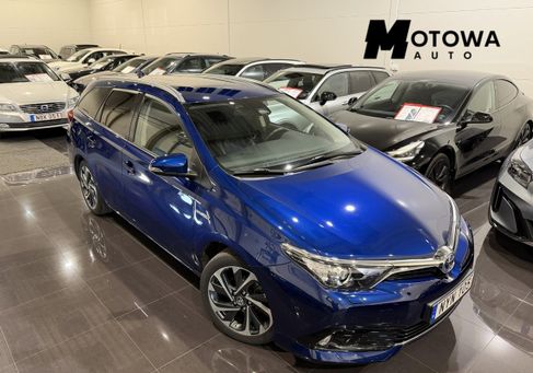Toyota Auris Touring Sports, 2016