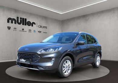 Ford Kuga, 2022