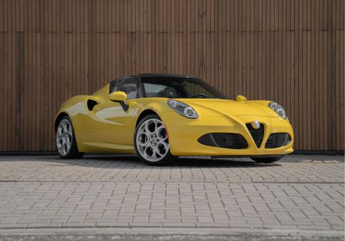 Alfa Romeo 4C, 2017