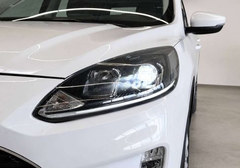 Ford Kuga, 2021