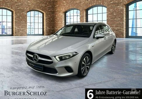 Mercedes-Benz A 250, 2021