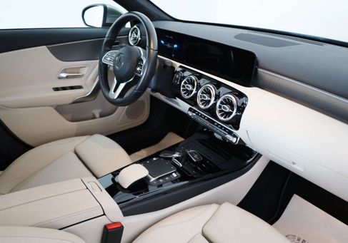 Mercedes-Benz A 200, 2020