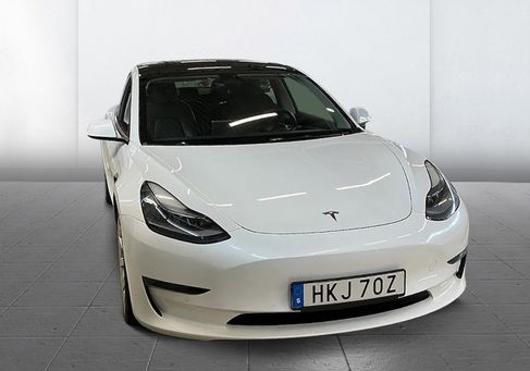 Tesla Model 3, 2022 2