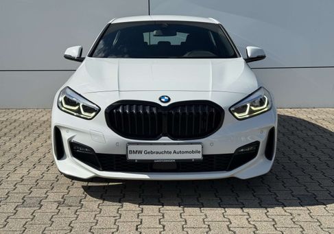 BMW 118, 2023 2