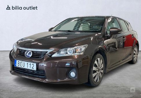 Lexus CT, 2011