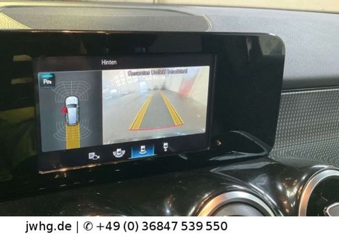 Mercedes-Benz GLB 200, 2022