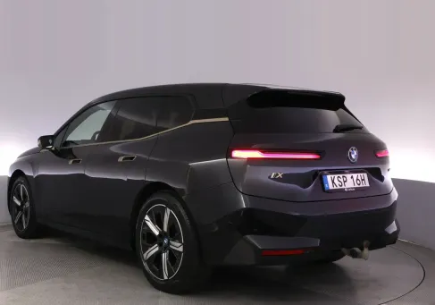 BMW iX, 2023 3