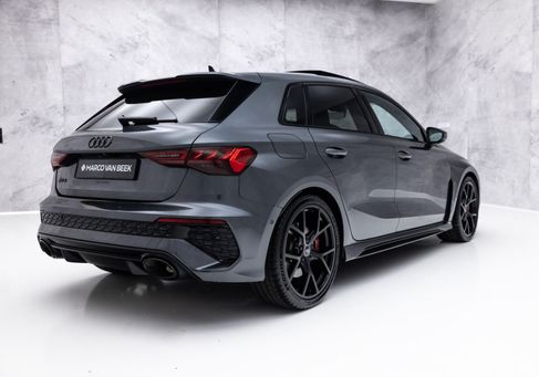 Audi RS3, 2022