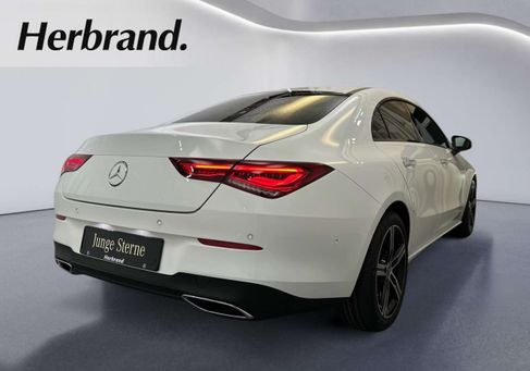 Mercedes-Benz CLA 220, 2022