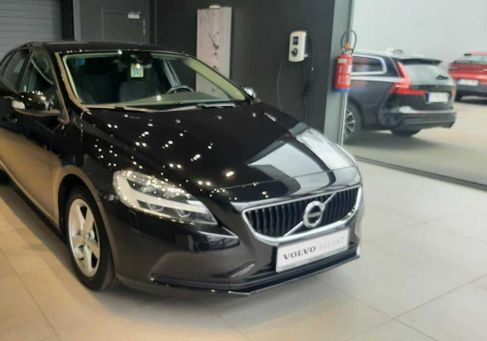 Volvo V40, 2018 3