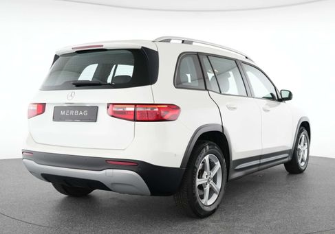 Mercedes-Benz GLB 180, 2021