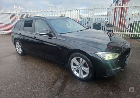 BMW 320, 2013