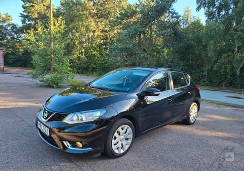 Nissan Pulsar, 2015