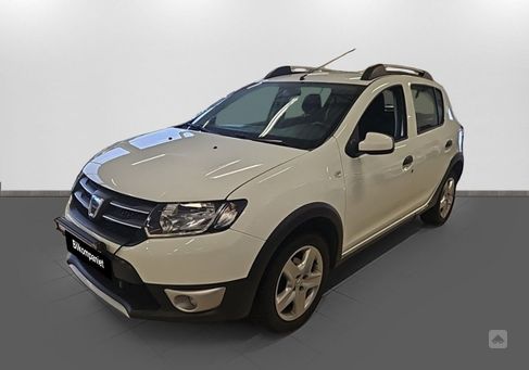 Dacia Sandero Stepway, 2015