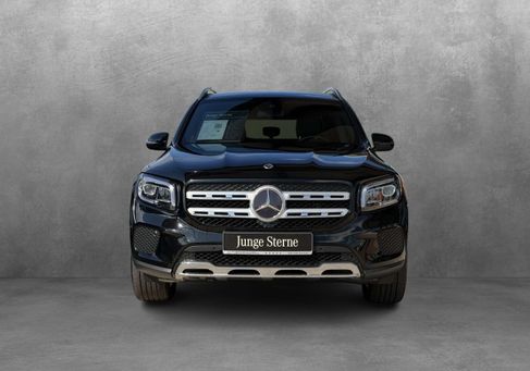 Mercedes-Benz GLB 200, 2023