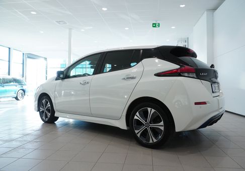 Nissan Leaf, 2021