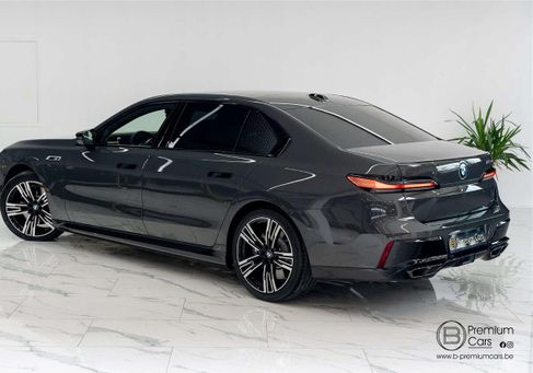 BMW 7 Serija, 2024