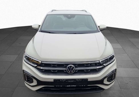Volkswagen T-Roc, 2024