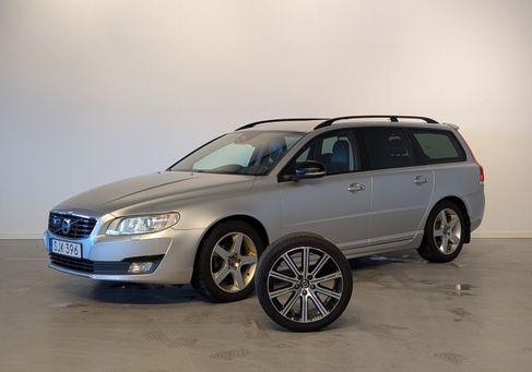 Volvo V70, 2016