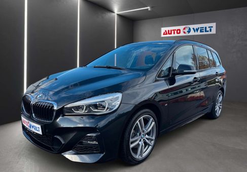 BMW 218, 2020