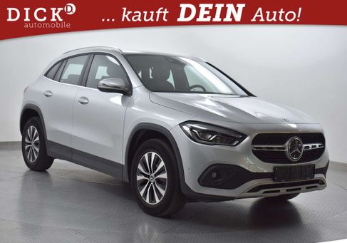 Mercedes-Benz GLA 200, 2021