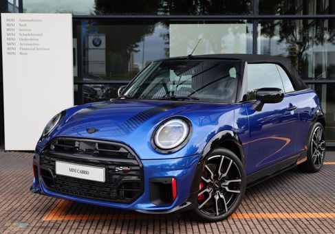 MINI John Cooper Works Cabrio, 2026 3