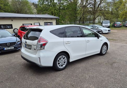 Toyota Prius, 2016