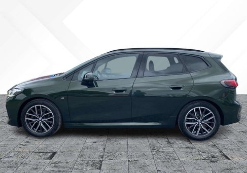 BMW 220, 2022 2