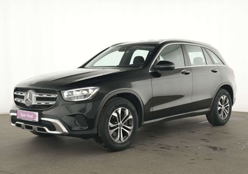 Mercedes-Benz GLC 200, 2021