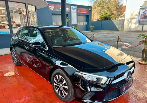 Mercedes-Benz A 200, 2022